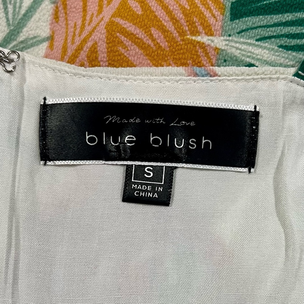 Blue Blush Leaf Pattern Wrap Romper - image 3